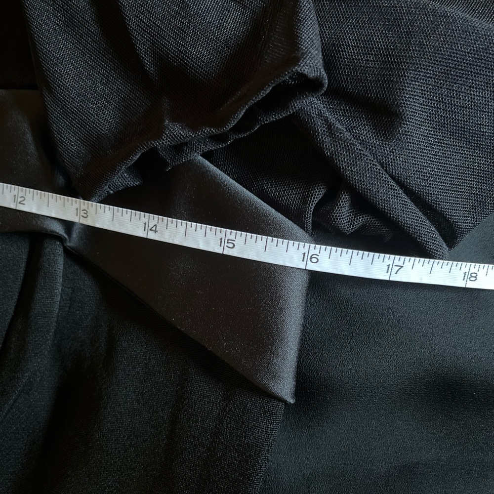 90'S  Classic elegant evening black top sheer with satin look detail blouse - Picture 7 of 10